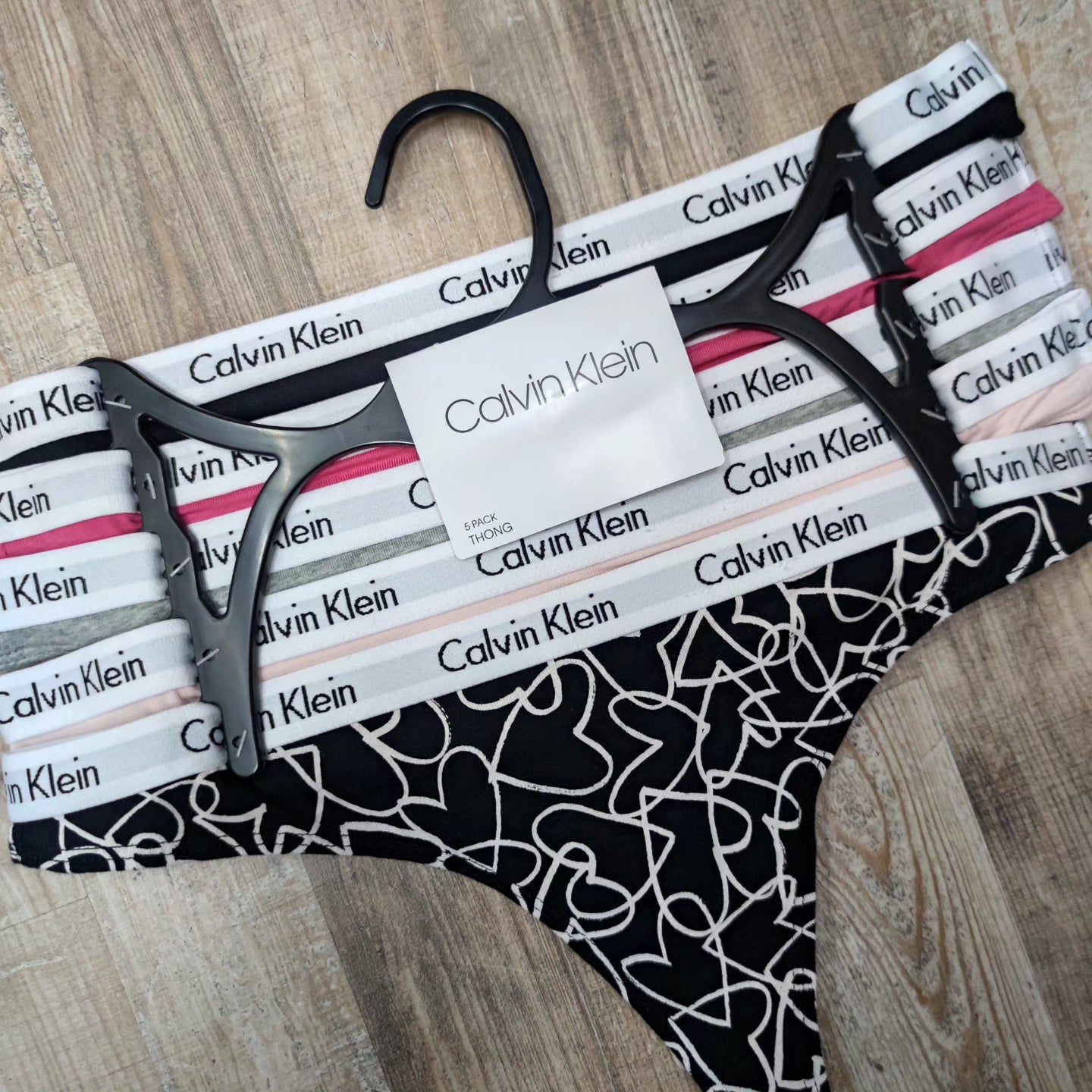 5-colales Calvin Klein