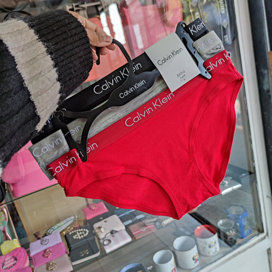 Lencería Calvin Klein talla S