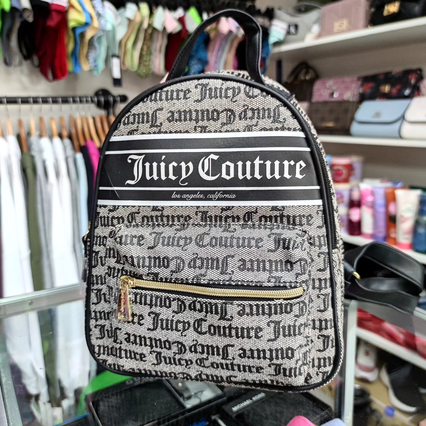 Mochila Juicy couture (con detalle)