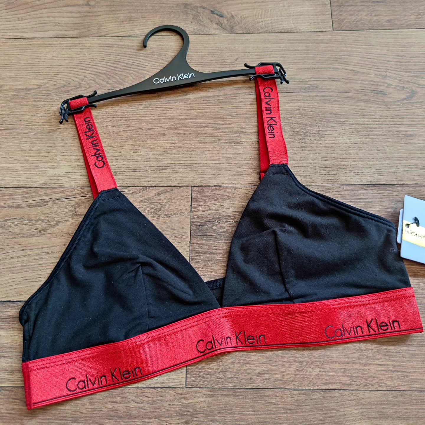 Bralette Calvin Klein talla L