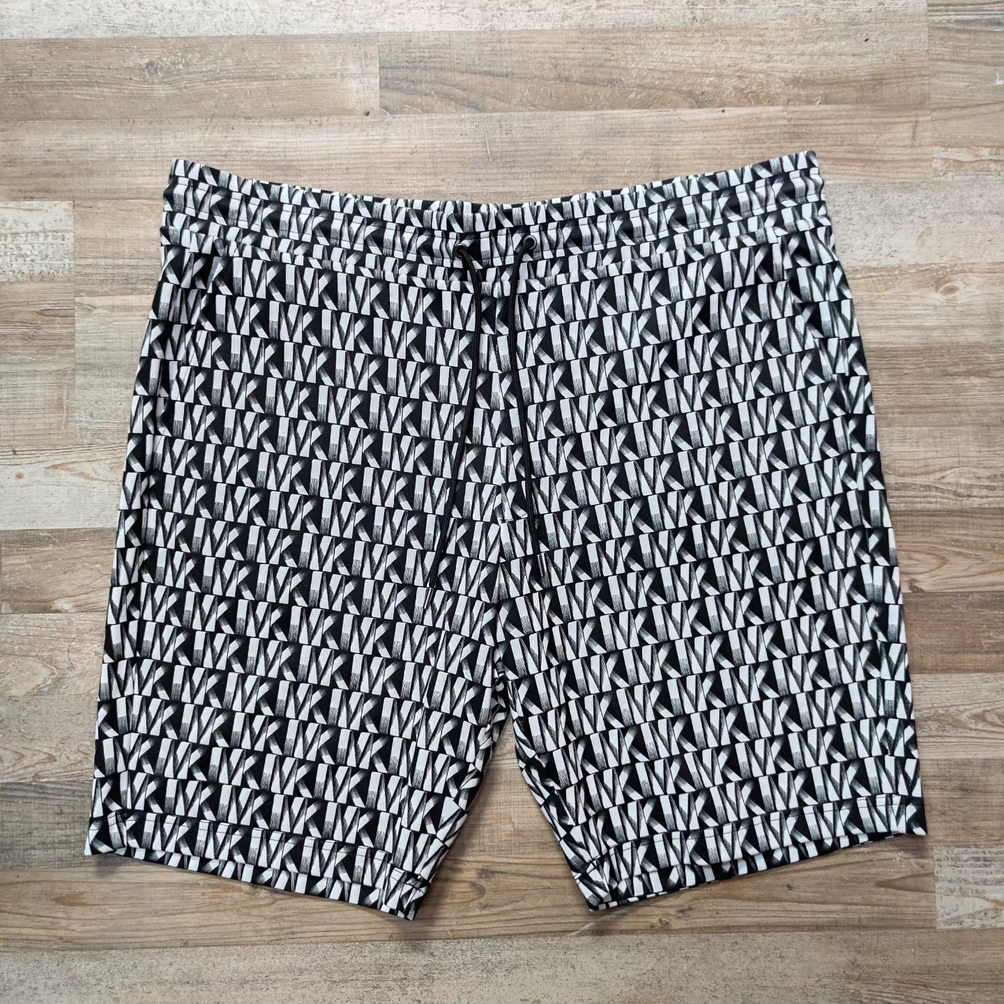 Short Michael Kors talla XXL