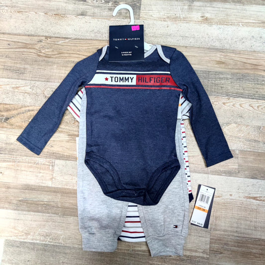 Set 3 piezas conjunto Tommy Hilfiger talla 12 meses