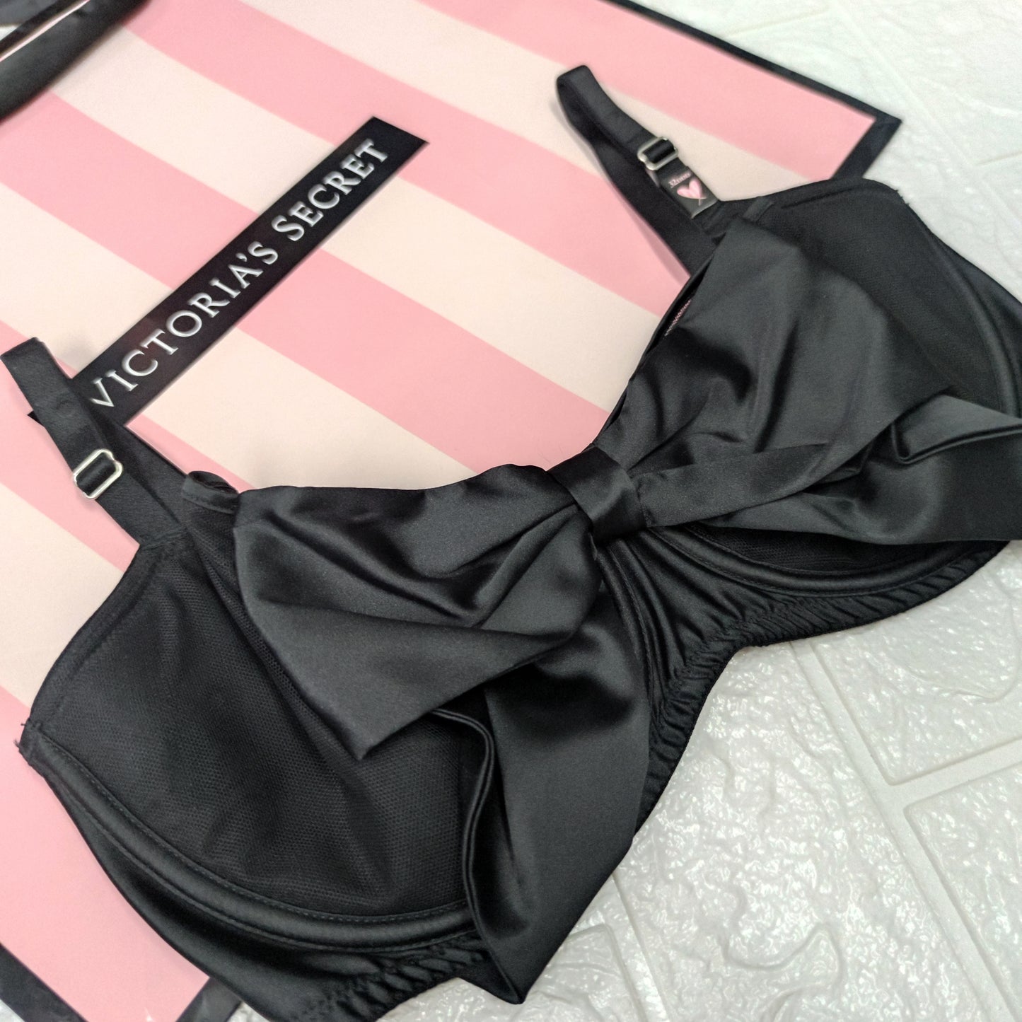 Brasier Victoria's secret talla 32DDD